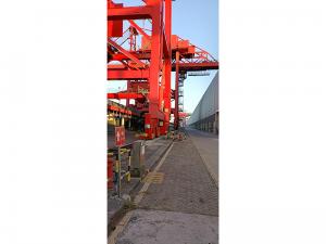 深圳經(jīng)濟(jì)特區(qū)電廠2000噸龍門吊軌道調(diào)直項(xiàng)目